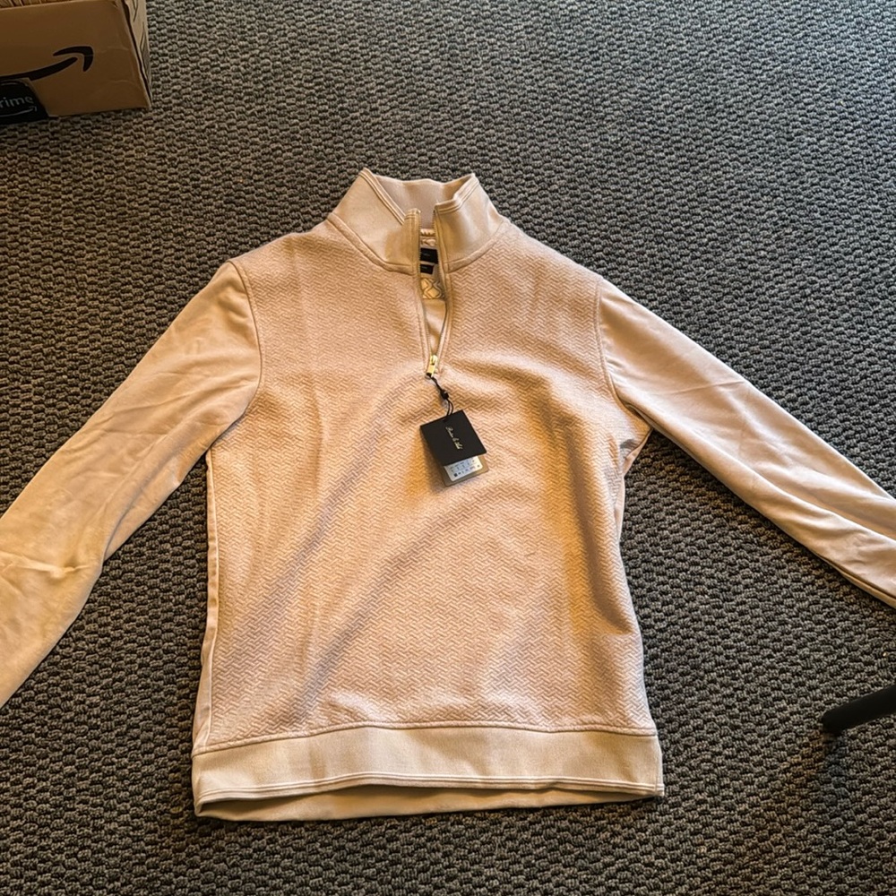 Porter and Ash Men’s 1/4 zip- size adult small